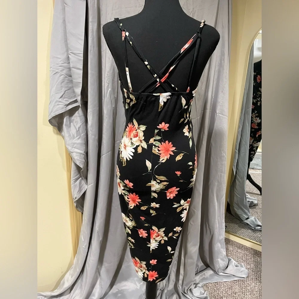Nine Britton Black Floral Midi Dress - Picture 4 of 7